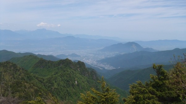 笠岳山頂の景色・２